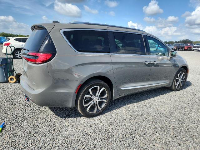 2022 Chrysler Pacifica VIN 2C4RC3PG2NR180291 COPART salvage auction — REAR END, Fl - Cert Of Title Slvg Rebuildable, sold $15,200 on 2026-07-31 (photo 3)