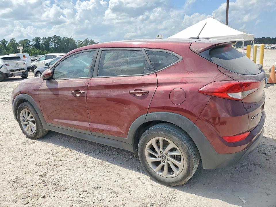 2017 Hyundai Tucson VIN KM8J23A40HU393922 COPART salvage auction — NORMAL WEAR, Tx - Certificate Of Title, sold $3,000 on 2026-07-10 (photo 2)