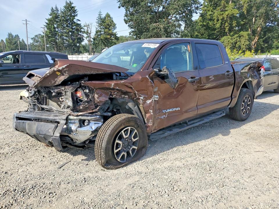 2017 Toyota VIN 5TFDY5F17HX599747 COPART salvage auction — FRONT END, WA - BILL OF SALE, sold $6,200 on 2026-07-10 (photo 1)