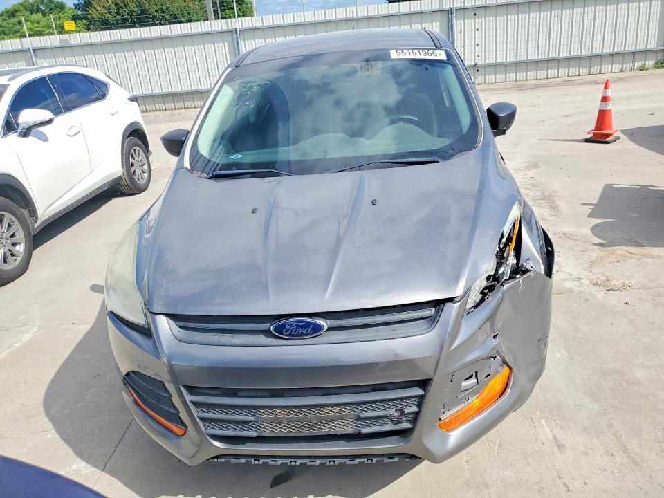 2014 Ford Escape VIN 1FMCU0F74EUE25822 COPART salvage auction — FRONT END, Tx - Salvage Vehicle Title, sold $675 on 2026-07-09 (photo 5)