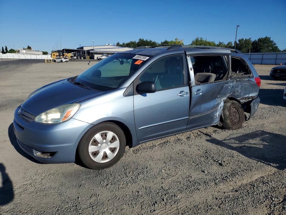 2004 Toyota Sienna VIN 5TDZA23C74S033960 COPART salvage auction — SIDE, Ca - Salvage Certificate, sold $625 on 2026-07-14 (photo 1)