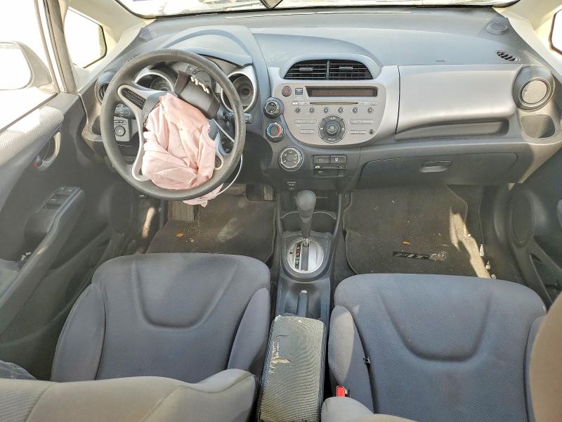 2013 Honda Fit VIN JHMGE8H3XDC064594 COPART salvage auction — FRONT END, Tx - Salvage Vehicle Title, sold $625 on 2026-07-16 (photo 8)