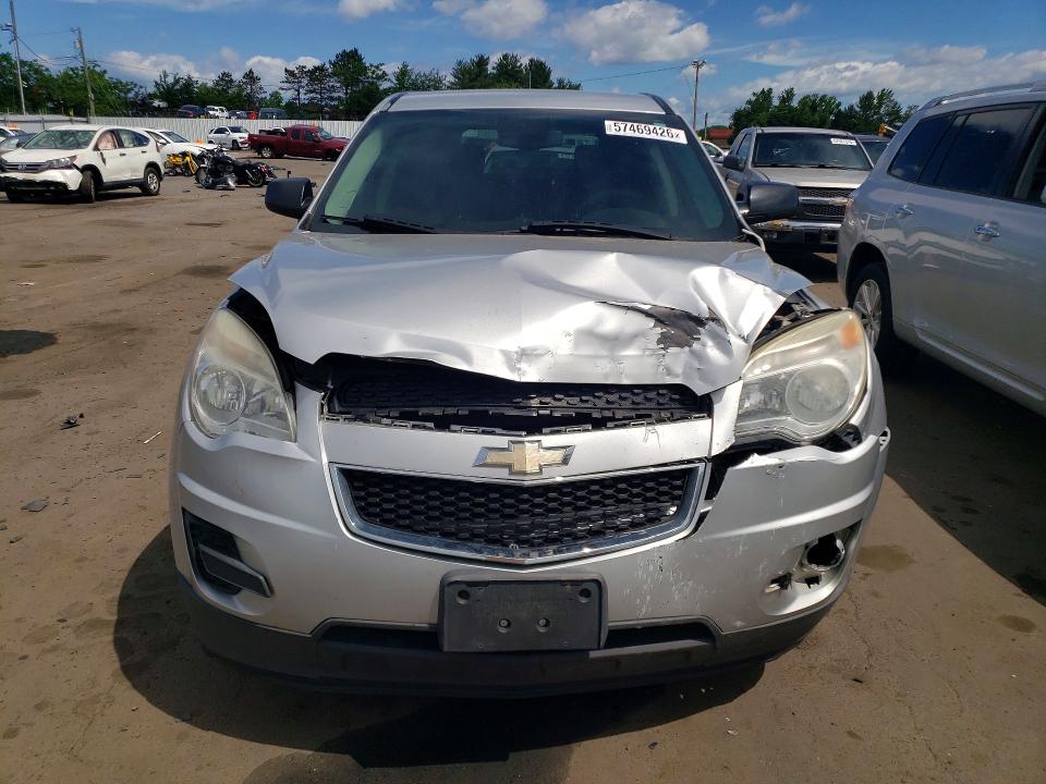 2015 Chevrolet Equinox VIN 2GNALLEK6F1162422 COPART salvage auction — FRONT END, CT - CERT OF TITLE-SALVAGE, sold $450 on 2026-07-02 (photo 5)