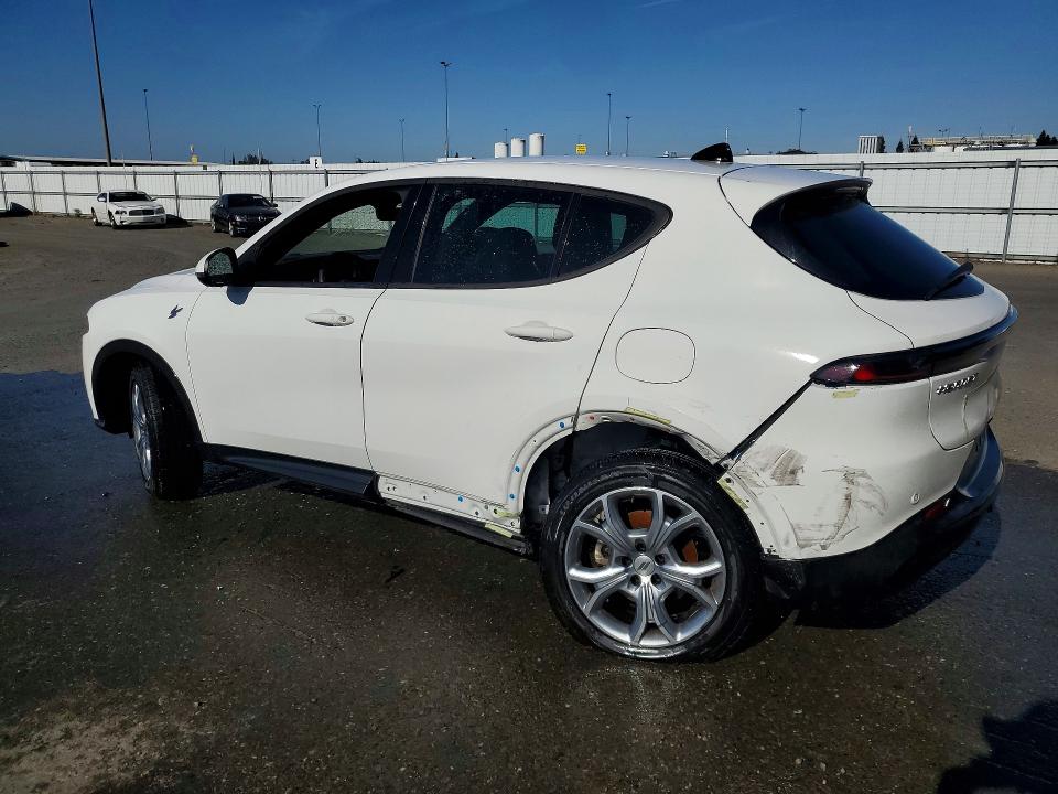 2024 Dodge Hornet VIN ZACPDFCW4R3A31210 COPART salvage auction — REAR END, Ca - Non-Repairable Vehicle Cert, sold $7,100 on 2026-07-27 (photo 2)