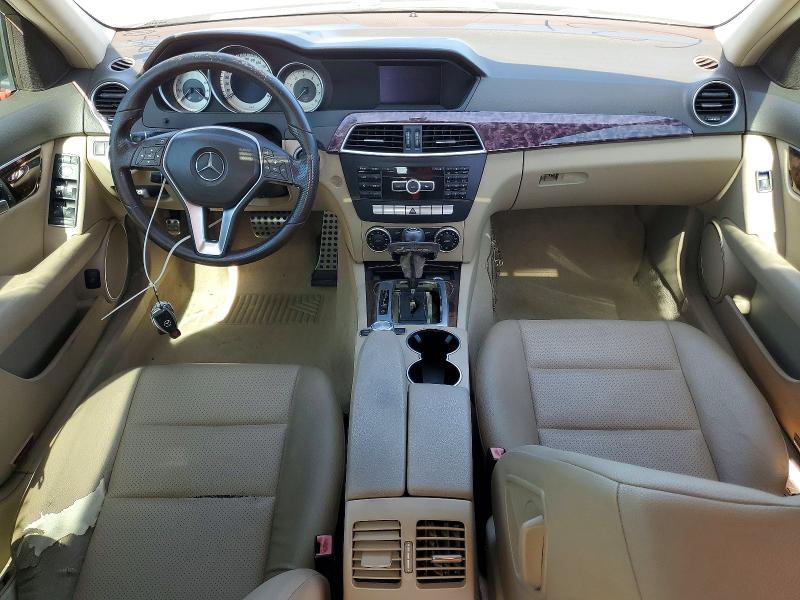 2014 Mercedes-benz C-klasse VIN WDDGF4HB7EA933069 COPART salvage auction — MECHANICAL, Fl - Dealer Only Clean Title (P), sold $1,300 on 2026-07-13 (photo 8)