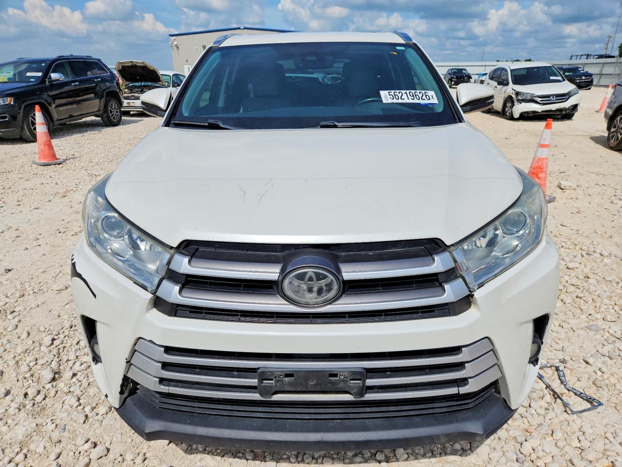 2019 Toyota Highlander VIN 5TDKZRFH5KS555851 COPART salvage auction — Front End, TX - CERTIFICATE OF TITLE, sold $13,100 on 2026-07-08 (photo 5)