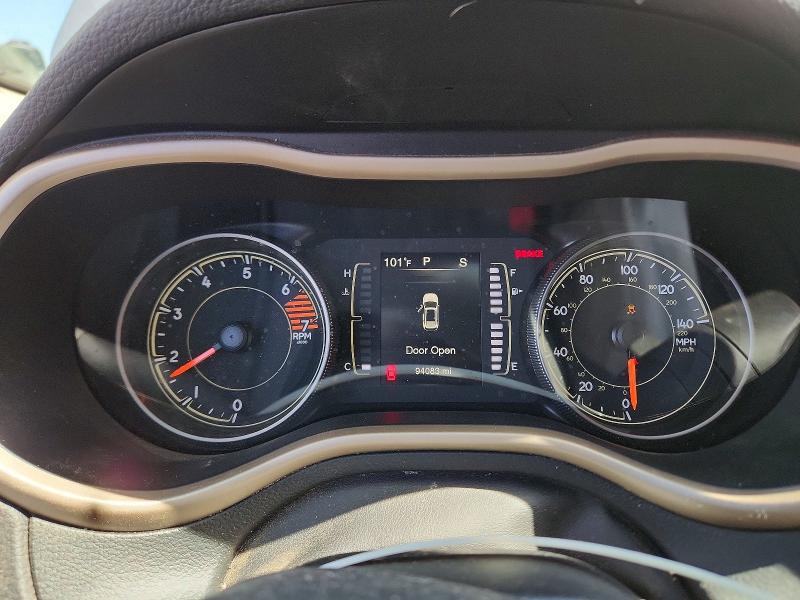 2018 Jeep Cherokee VIN 1C4PJMCB7JD543582 COPART salvage auction — FRONT END, Ca - Salvage Certificate, sold $2,500 on 2026-07-09 (photo 9)