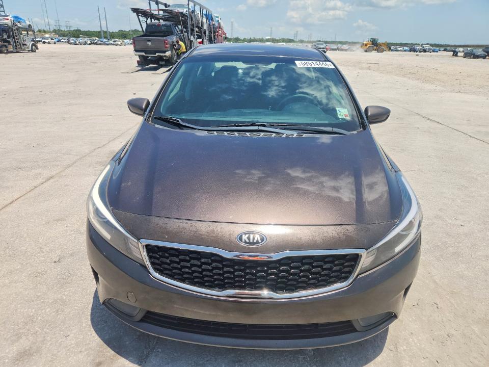 2018 Kia Forte VIN 3KPFK4A73JE185998 COPART salvage auction — WATER/FLOOD, La - Cert Of Title-Salvage Flood, sold $1,300 on 2026-07-22 (photo 5)