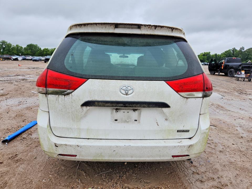 2013 Toyota Sienna VIN 5TDZK3DC9DS294539 COPART salvage auction — FRONT END, Fl - Certificate Of Title, sold $1,500 on 2026-07-09 (photo 6)