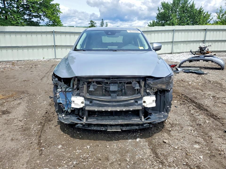 2018 Mazda VIN JM3KFBDM5J0430857 COPART salvage auction — FRONT END, Vt - Cert Of Title-Salvage Vehicle, sold $2,100 on 2026-07-27 (photo 5)