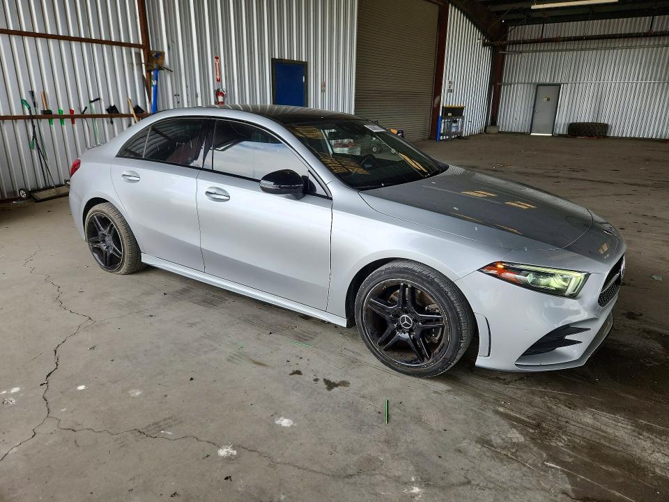 2019 Mercedes-benz A-class VIN WDD3G4EB4KW011874 COPART salvage auction — FRONT END, CA - SALVAGE CERTIFICATE, sold $8,300 on 2026-07-20 (photo 4)