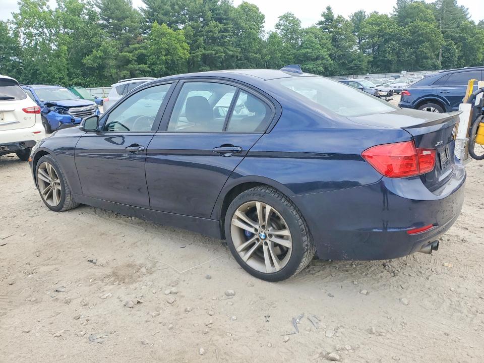 2015 BMW VIN WBA3B5G58FNS16791 COPART salvage auction — MINOR DENT/SCRATCHES, Ma - Cert Of Title-Reconstrctd Coll, sold $1,350 on 2026-07-02 (photo 2)