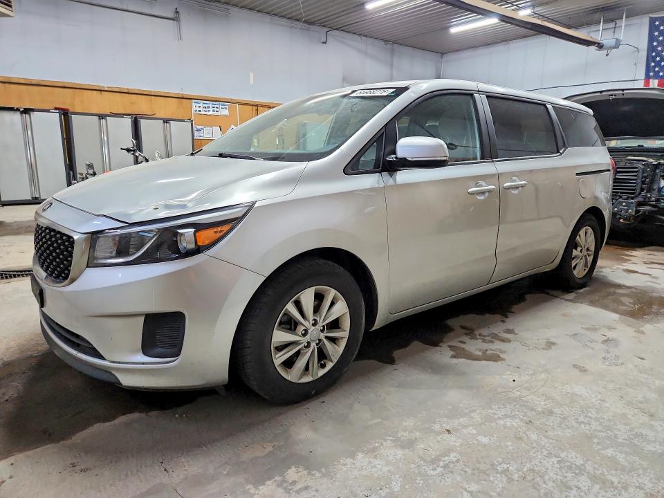 2017 Kia SEDONA VIN KNDMB5C14H6242411 COPART salvage auction — MECHANICAL, Mi - Non Public Clean Title, sold $625 on 2026-07-11 (photo 1)