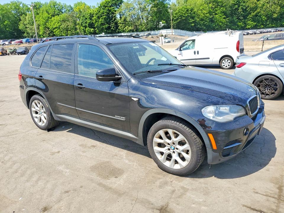 2013 BMW X5 VIN 5UXZV4C52D0G53489 COPART salvage auction — NORMAL WEAR, Ny - Certificate Of Title, sold $1,350 on 2026-07-07 (photo 4)