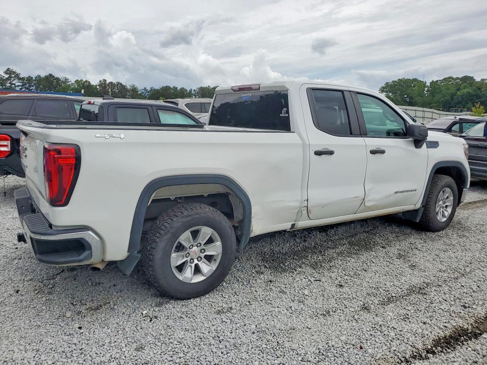 2022 Gmc VIN 1GTR9AEK5NZ207113 COPART salvage auction — SIDE, Fl - Certificate Of Title, sold $12,200 on 2026-07-29 (photo 3)