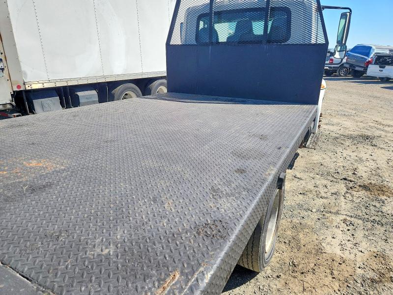 2006 International 4000 series VIN 1HTMPAFMX6H204007 COPART salvage auction — MINOR DENT/SCRATCHES, Ca - Dis/Dlr/Exp Only Clean Title, sold $450 on 2026-07-31 (photo 6)
