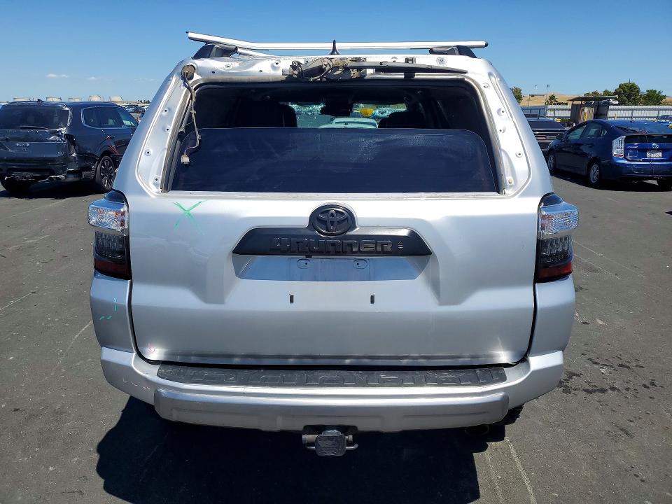 2021 Toyota 4runner VIN JTERU5JR4M5931014 COPART salvage auction — ROOF, Ca - Salvage Certificate, sold $18,100 on 2026-07-20 (photo 6)