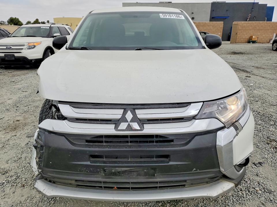 2017 Mitsubishi Outlander VIN JA4AD2A30HZ042862 COPART salvage auction — FRONT END, Ca - Dis/Dlr/Exp Only Clean Title, sold $2,200 on 2026-07-08 (photo 5)