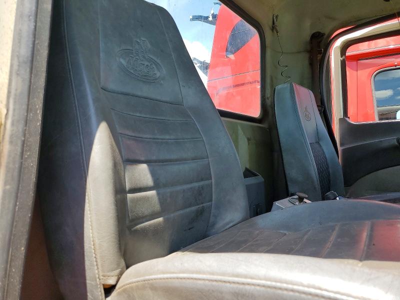 2013 Mack Gu813 VIN 1M2AX18C2DM021091 COPART salvage auction — ROLLOVER, FL - CERT OF TITLE SLVG REBUILDABLE, sold $8,800 on 2026-07-23 (photo 6)