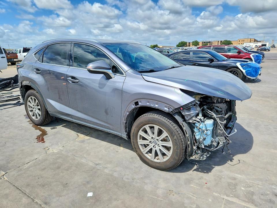 2020 Lexus VIN JTJDARBZXL2164960 COPART salvage auction — FRONT END, Tx - Certificate Of Title, sold $225 on 2026-07-30 (photo 4)