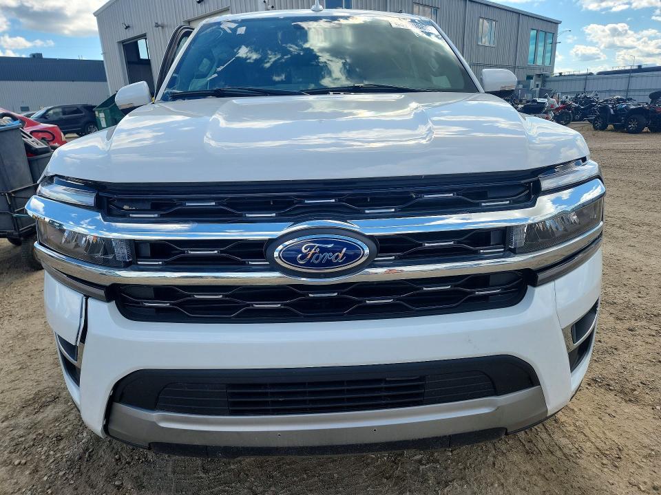 2024 Ford Expedition VIN 1FMJK2A86REA87221 COPART salvage auction — UNDERCARRIAGE, Ab - Bos - Salvage, sold $14,700 on 2026-07-02 (photo 5)