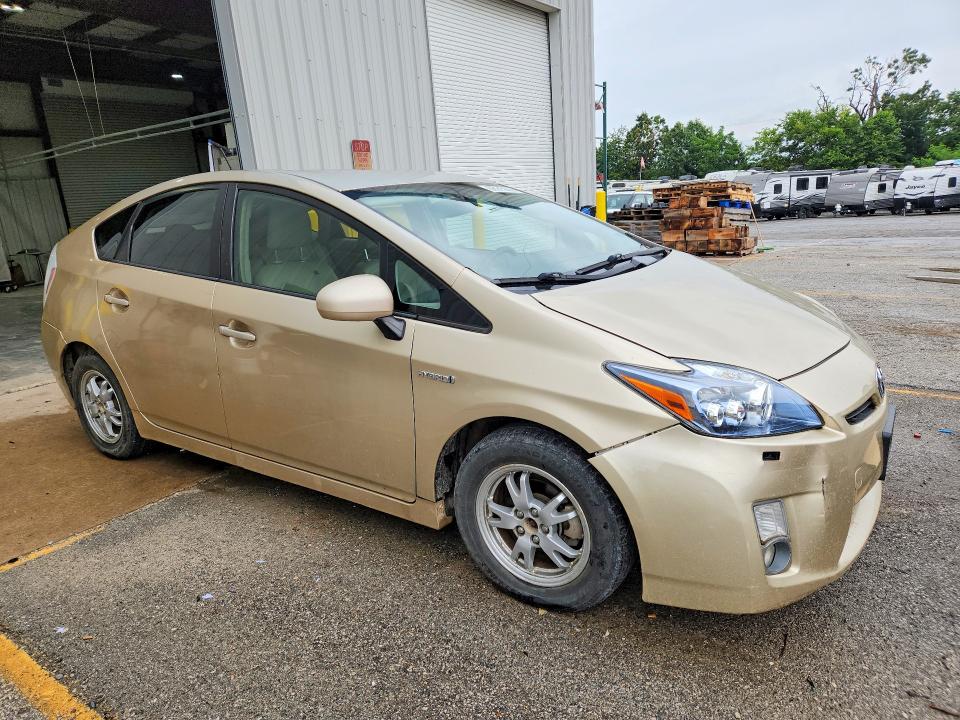 2010 Toyota Prius v VIN JTDKN3DU3A0193402 COPART salvage auction — REAR END, Mo - Certificate Of Title, sold $1,700 on 2026-07-29 (photo 4)