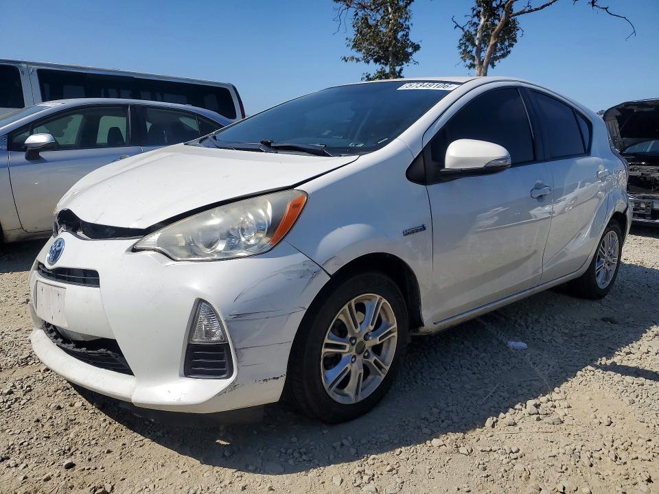 2013 Toyota Prius c VIN JTDKDTB30D1548859 COPART salvage auction — FRONT END, Ca - Salvage Certificate, sold $975 on 2026-07-07 (photo 1)