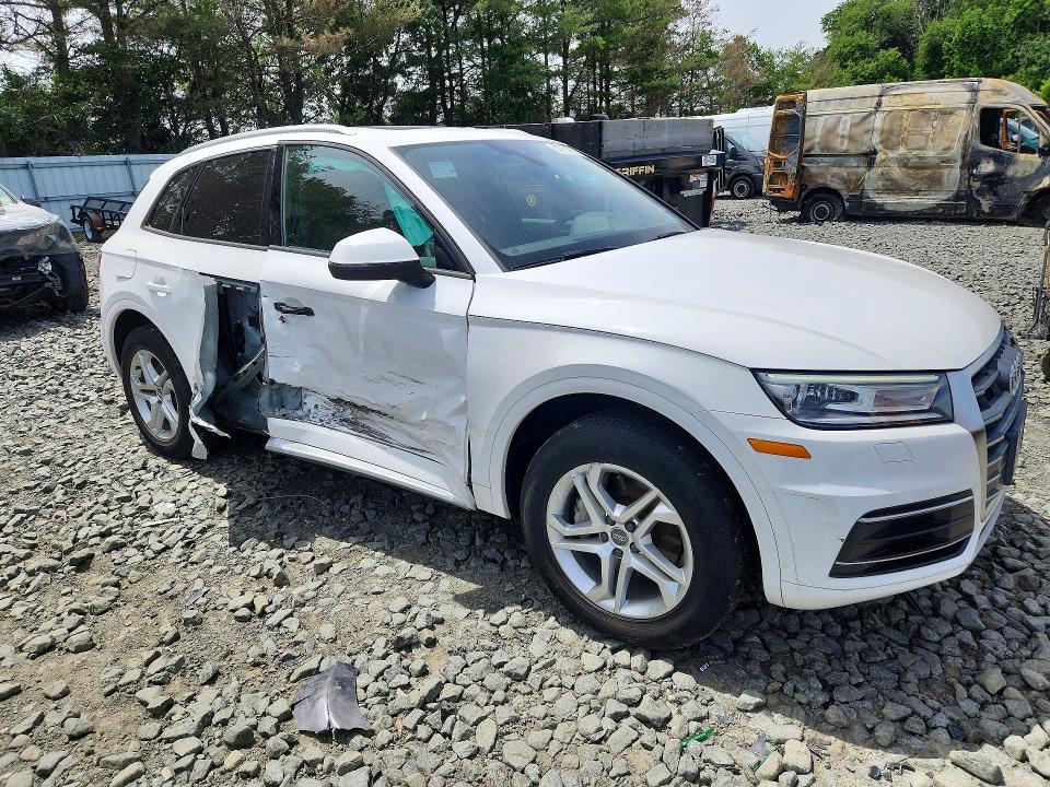 2018 Audi Q5 VIN WA1ANAFY0J2173865 COPART salvage auction — SIDE, Nj - Cert Of Title-Salvage, sold $7,900 on 2026-07-27 (photo 4)