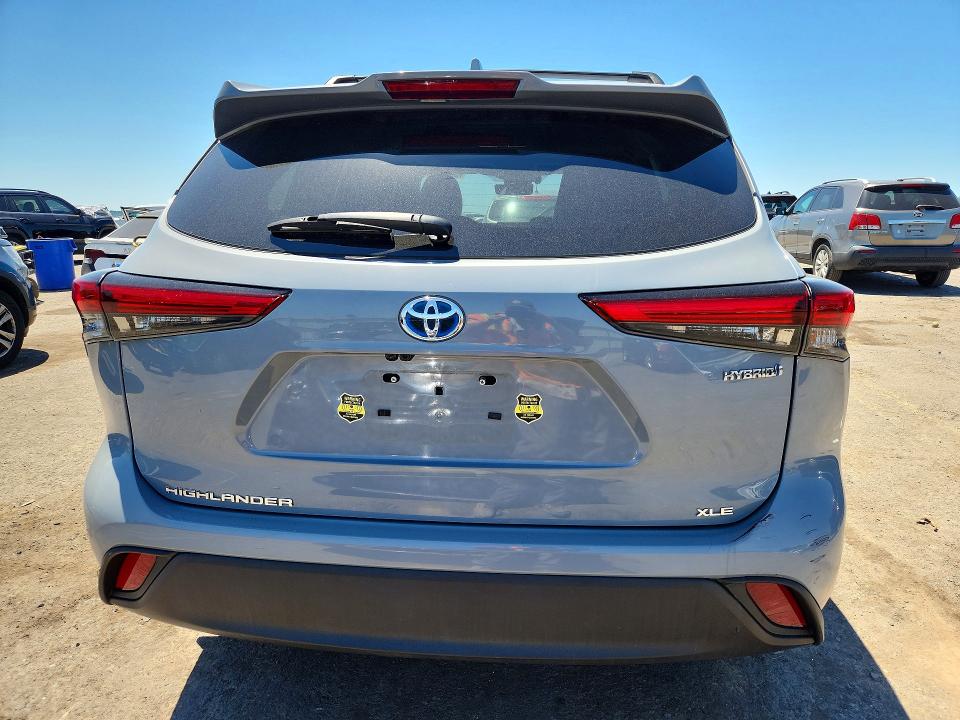 2022 Toyota Highlander VIN 5TDAARAH9NS516999 COPART salvage auction — SIDE, Pa - Certificate Of Salvage, sold $18,900 on 2026-07-31 (photo 6)