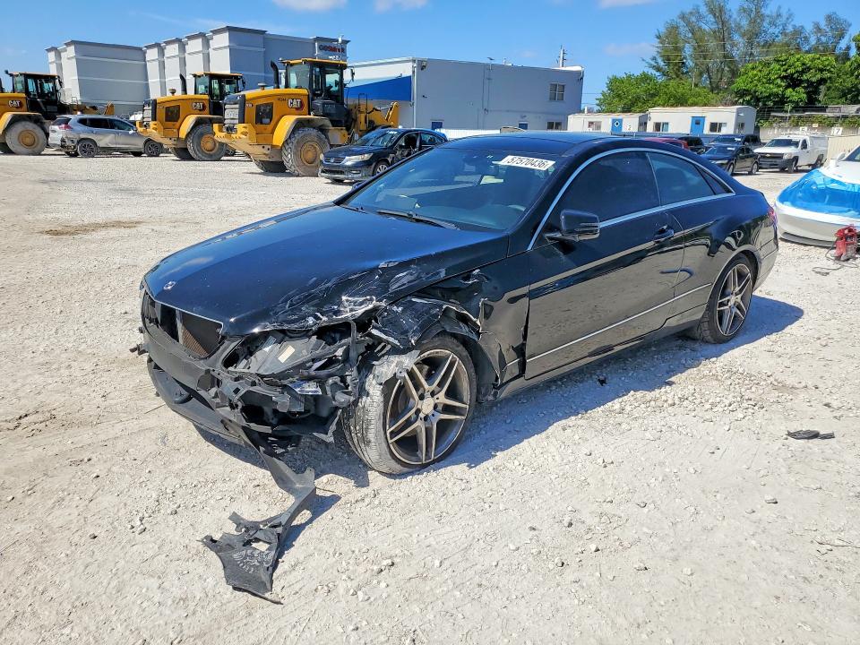 2014 Mercedes-benz E-klasse VIN WDDKJ5KBXEF253094 COPART salvage auction — FRONT END, Fl - Cert Of Title Slvg Rebuildable, sold $925 on 2026-07-10 (photo 1)