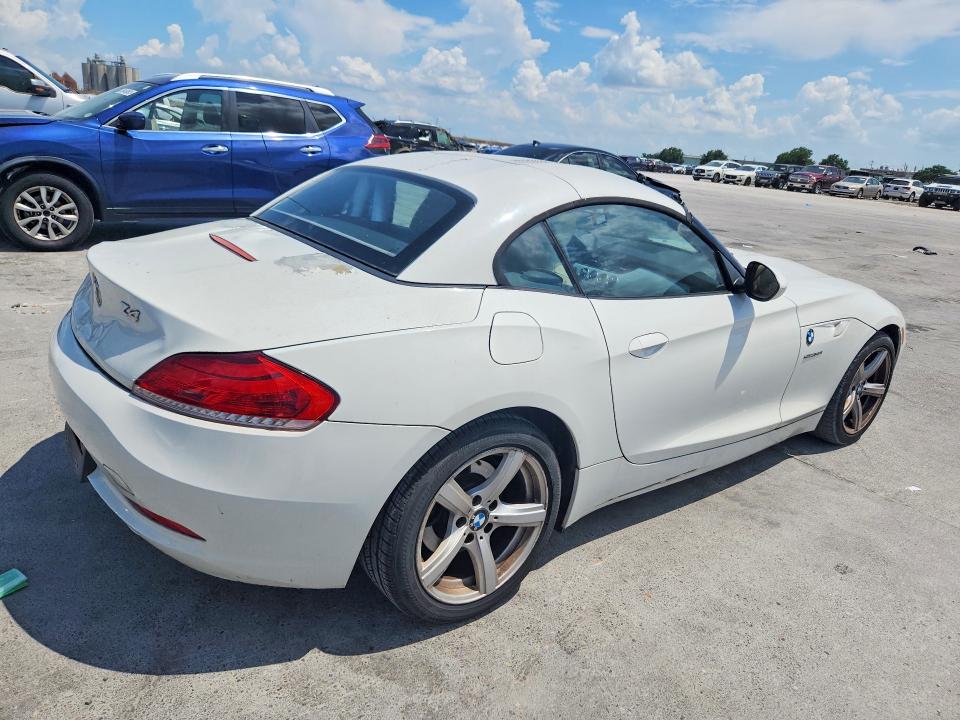 2009 BMW Z4 VIN WBALM53539E161218 COPART salvage auction — MINOR DENT/SCRATCHES, LA - CERT OF TITLE-SALVAGE, sold $2,500 on 2026-07-29 (photo 3)