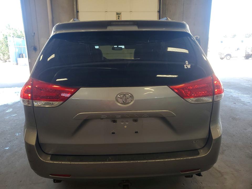 2013 Toyota VIN 5TDKK3DCXDS386986 COPART salvage auction — FRONT END, MN - CERT OF TITLE-SALVAGE, sold $2,800 on 2026-07-07 (photo 6)