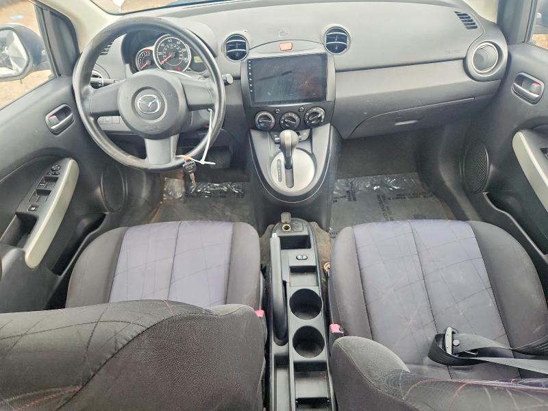 2011 Mazda 2 VIN JM1DE1HZ6B0105348 COPART salvage auction — FRONT END, Il - Salvage Certificate, sold $400 on 2026-07-31 (photo 8)
