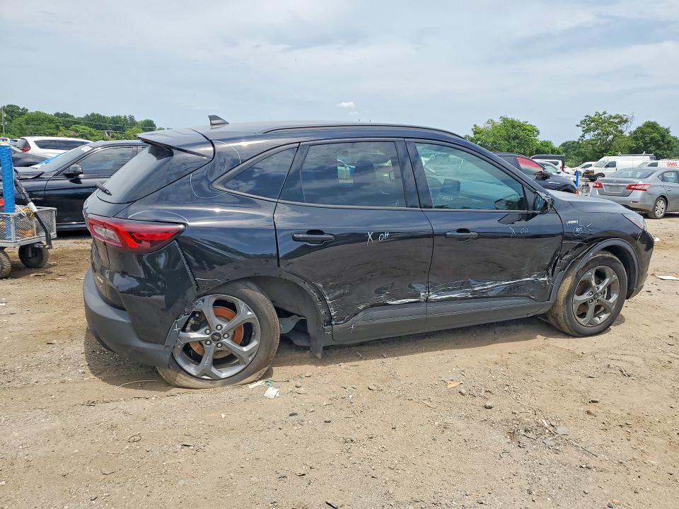 2025 Ford Escape VIN 1FMCU9MNXSUB19127 COPART salvage auction — UNDERCARRIAGE, Fl - Certificate Of Destruction, sold $8,300 on 2026-07-28 (photo 3)