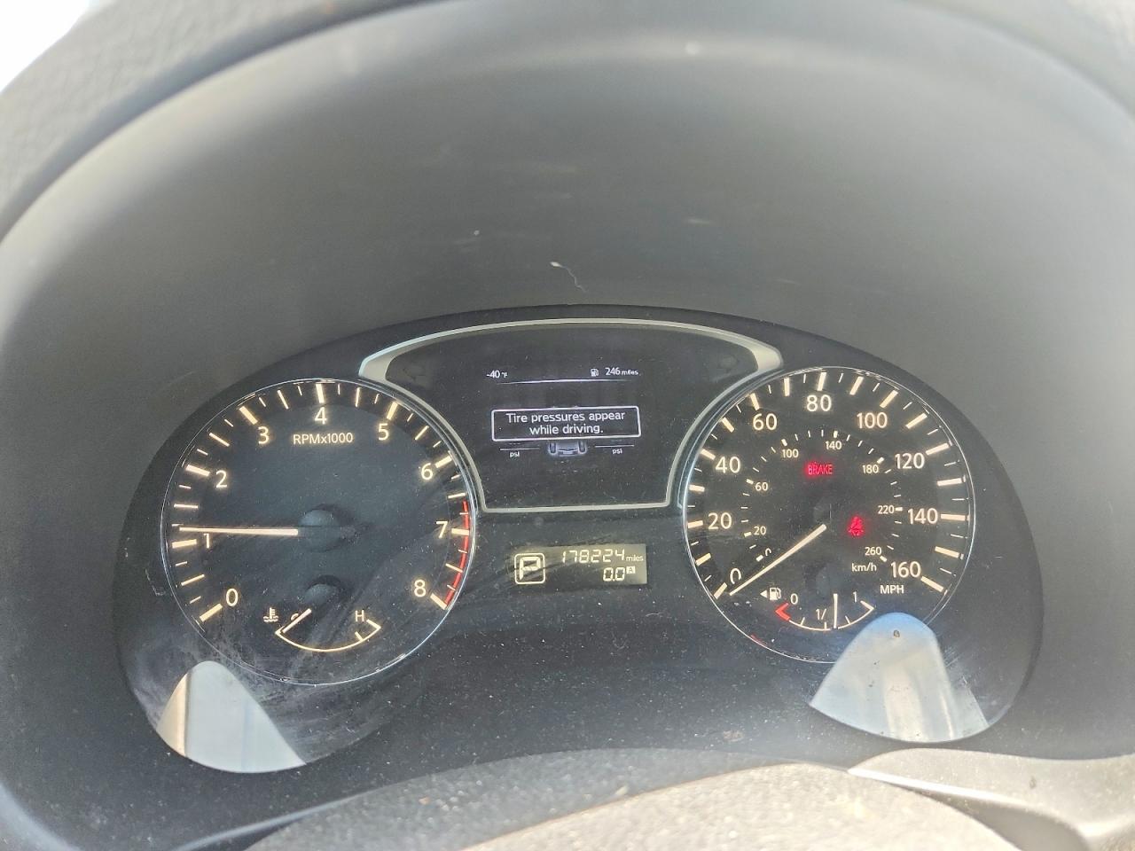 2015 Nissan Altima VIN 1N4AL3AP5FN316052 COPART salvage auction — Front End, TX - SALVAGE VEHICLE TITLE, sold $800 on 2026-07-09 (photo 9)