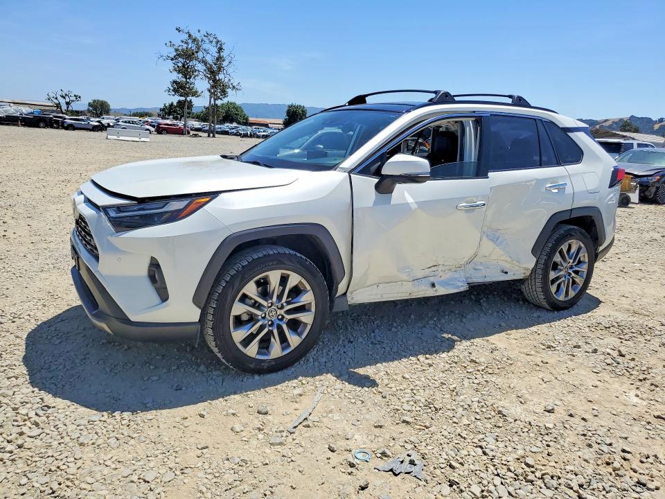 2022 Toyota Rav 4 VIN JTMN1RFV9ND086452 COPART salvage auction — SIDE, Ca - Salvage Certificate, sold $13,300 on 2026-07-14 (photo 1)