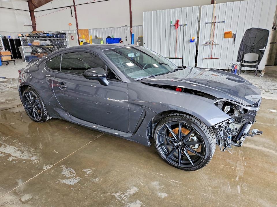 2022 Toyota Gr 86 VIN JF1ZNBE19N9754240 COPART salvage auction — FRONT END, Il - Salvage Certificate, sold $9,200 on 2026-07-13 (photo 4)
