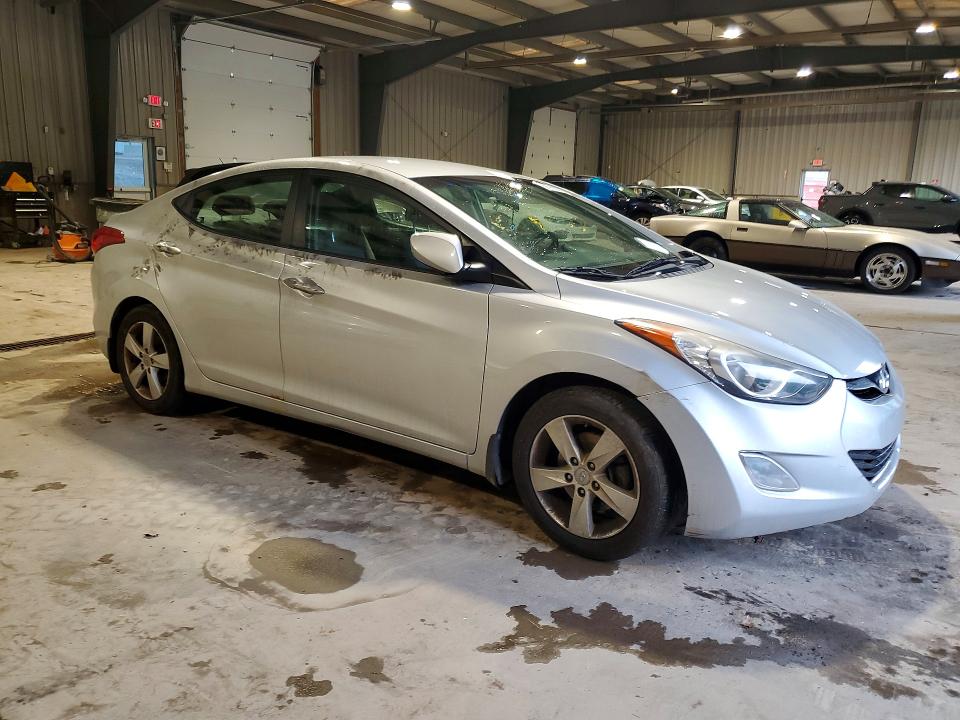 2013 Hyundai Elantra VIN KMHDH4AE1DU988346 COPART salvage auction — VANDALISM, PA - CERTIFICATE OF SALVAGE, sold $825 on 2026-07-22 (photo 4)