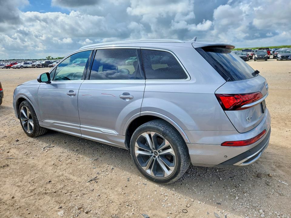 2021 Audi Q7 VIN WA1LXAF76MD030826 COPART salvage auction — FRONT END, TX - SALVAGE VEHICLE TITLE, sold $17,500 on 2026-07-23 (photo 2)