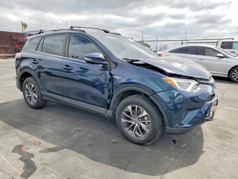 2018 Toyota Rav 4 VIN JTMRJREV2JD249195 COPART salvage auction — FRONT END, Ca - Salvage Certificate, sold $3,850 on 2026-07-08 (photo 4)