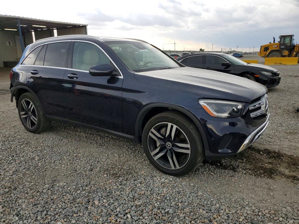 2020 Mercedes-benz Glc VIN W1N0G5DB8LF800995 COPART salvage auction — REAR END, Co - Salvage Title, sold $14,300 on 2026-07-07 (photo 4)