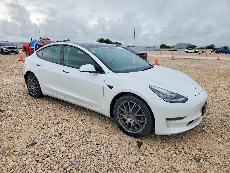 2021 Tesla VIN 5YJ3E1EA5MF854821 COPART salvage auction — REAR END, Tx - Salvage Vehicle Title, sold $2,100 on 2026-07-30 (photo 4)