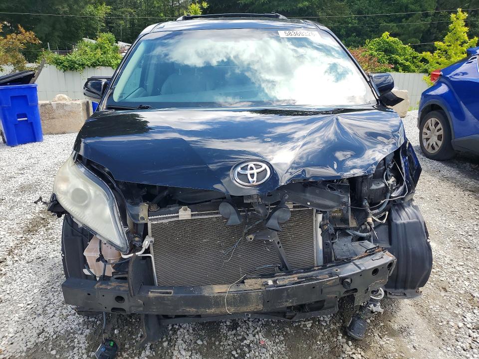 2017 Toyota VIN 5TDYZ3DC2HS900857 COPART salvage auction — FRONT END, GA - CERT OF TITLE-SALVAGE, sold $325 on 2026-07-27 (photo 5)