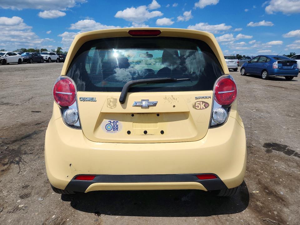 2015 Chevrolet Spark VIN KL8CD6S94FC712057 COPART salvage auction — FRONT END, VA - CERT OF TITLE - SALVAGE, sold $800 on 2026-07-08 (photo 6)