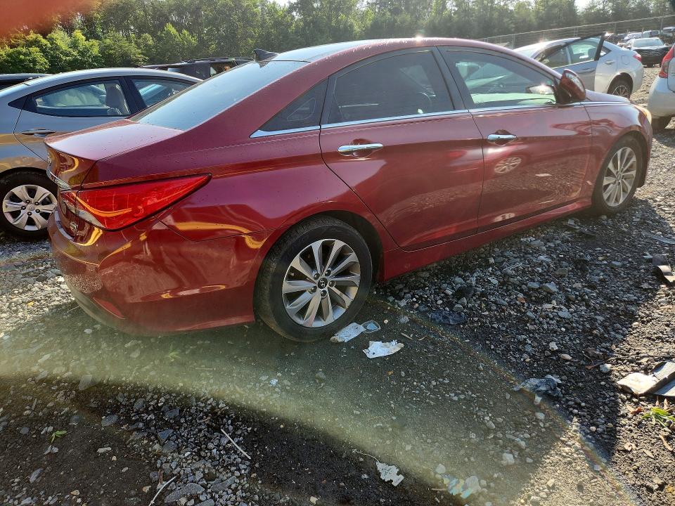 2014 Hyundai Sonata VIN 5NPEC4AC5EH885772 COPART salvage auction — FRONT END, Md - Cert Of Salvage > 75% Damage, sold $375 on 2026-07-07 (photo 3)