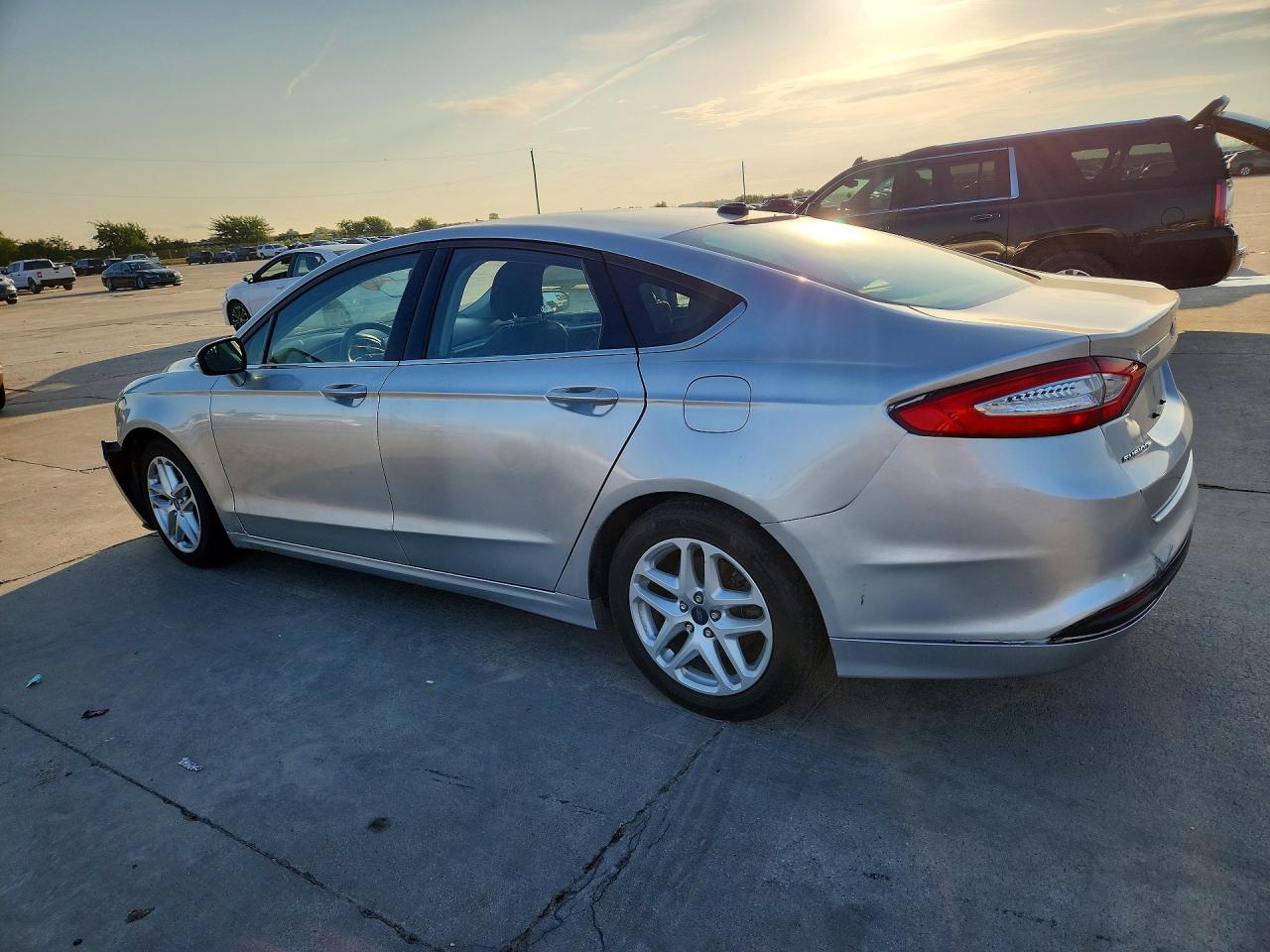 2015 Ford Fusion VIN 3FA6P0H79FR136925 COPART salvage auction — Front End, TX - SALVAGE VEHICLE TITLE, sold $1,750 on 2022-12-20 (photo 2)