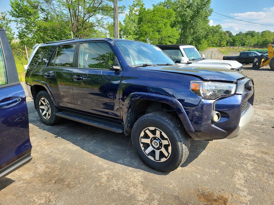 2019 Toyota 4runner VIN JTEBU5JR9K5610939 COPART salvage auction — REAR END, Nj - Cert Of Title-Salvage, sold $8,800 on 2026-07-27 (photo 3)