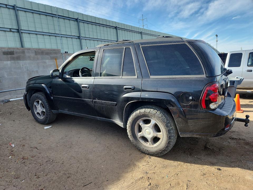 2008 Chevrolet Trailblazer VIN 1GNDS13S682261512 COPART salvage auction — FRONT END, NM - CERT OF TITLE-SALVAGE (P), sold $275 on 2026-07-09 (photo 2)
