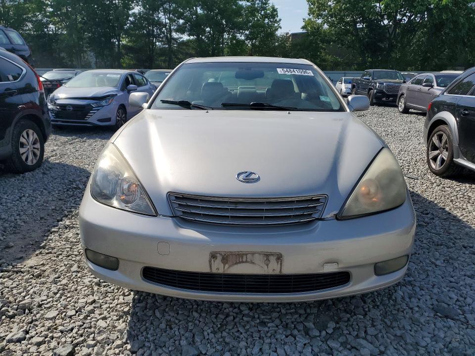 2002 Lexus Es 300 VIN JTHBF30G120009751 COPART salvage auction — MINOR DENT/SCRATCHES, MA - CERT OF TITLE-RECONSTRCTD COLL, sold $375 on 2026-07-16 (photo 5)