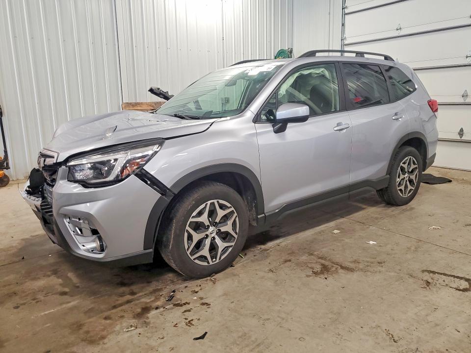 2021 Subaru Forester VIN JF2SKAJC2MH462120 COPART salvage auction — FRONT END, Mn - Cert Of Title-Salvage, sold $1,350 on 2026-07-30 (photo 1)